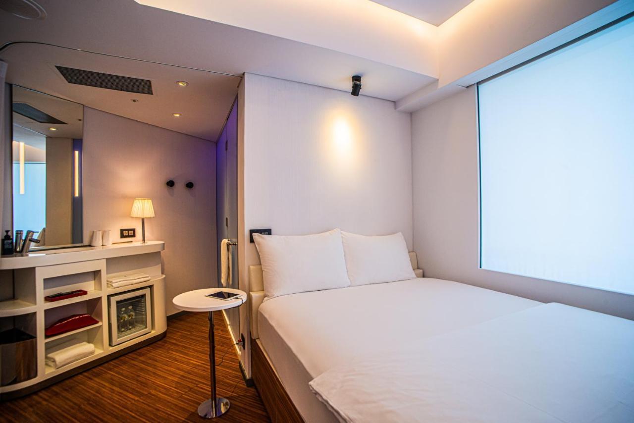 Citizenm Taipei North Gate Hotell Exteriör bild